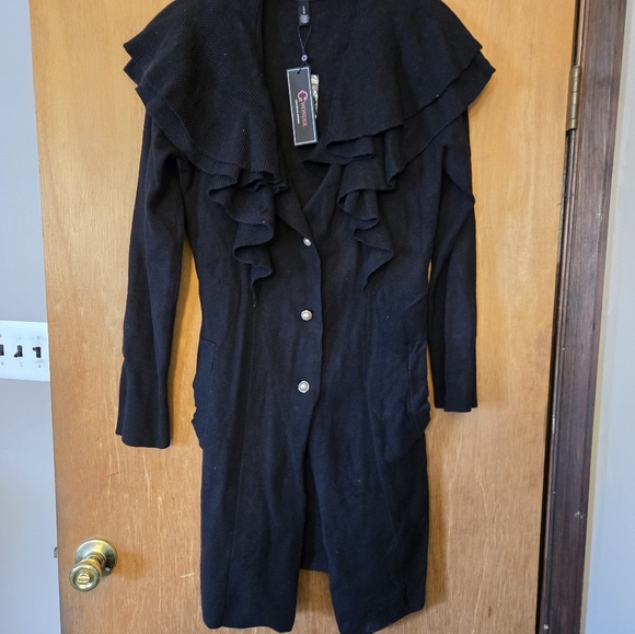 Chic Black Ruffled Cardigan - Picture 1 of 5